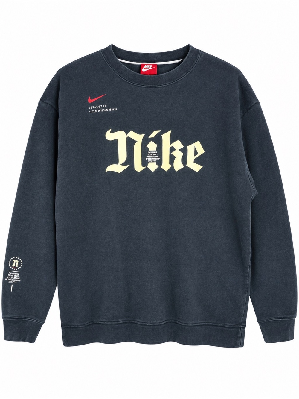 Nike Womens Gothic Logo Crewneck Sweatshirt Medium Black Oversized Streetwear